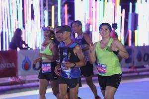 BIB: 47049, 1244, 47467
                            <button type="button" onclick="openModal(23215886)" class="btn btn-primary btn-sm float-right btn-popup" data-toggle="modal" data-target=".modal-high-quality">
                        <i class="fas fa-shopping-cart"></i> Add to Cart
                    </button>
                                            <button type="button" onclick="isThisMe(23215886, true)" class="btn btn-success btn-sm float-right btn-popup btn-isme hidden" data-toggle="tooltip" data-placement="bottom" title="นี่คือรูปของคุณใช่ไหม คลิกที่นี่เพื่อเอาเข้าอัลบั้ม">
                        <i class="fas fa-plus"></i> Add to album
                    </button>
                    <button type="button" onclick="isThisMe(23215886, false)" class="btn btn-warning btn-sm float-right btn-popup btn-isnotme hidden">
                        <i class="fas fa-ban"></i> Remove from album
                    </button>